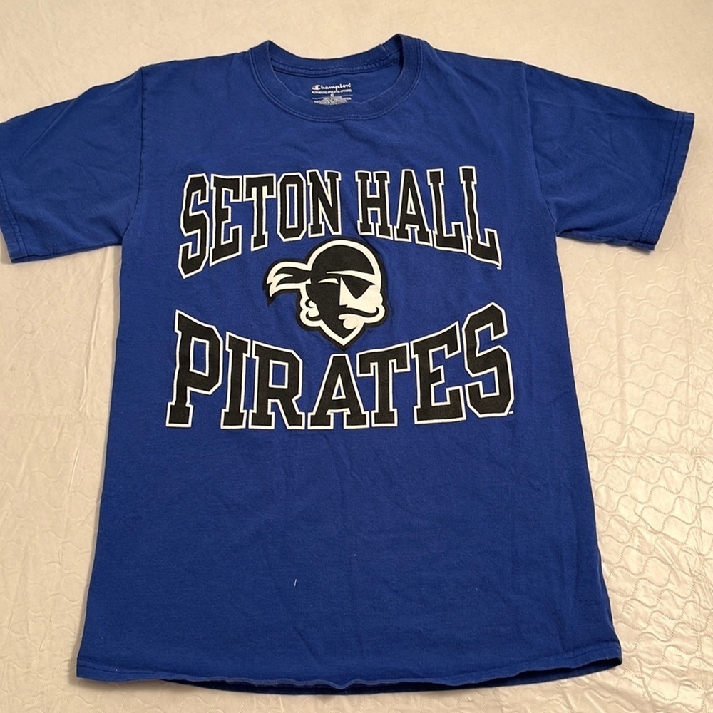 Champion Seton Hall University blue logo short sleeve t-shirt S
